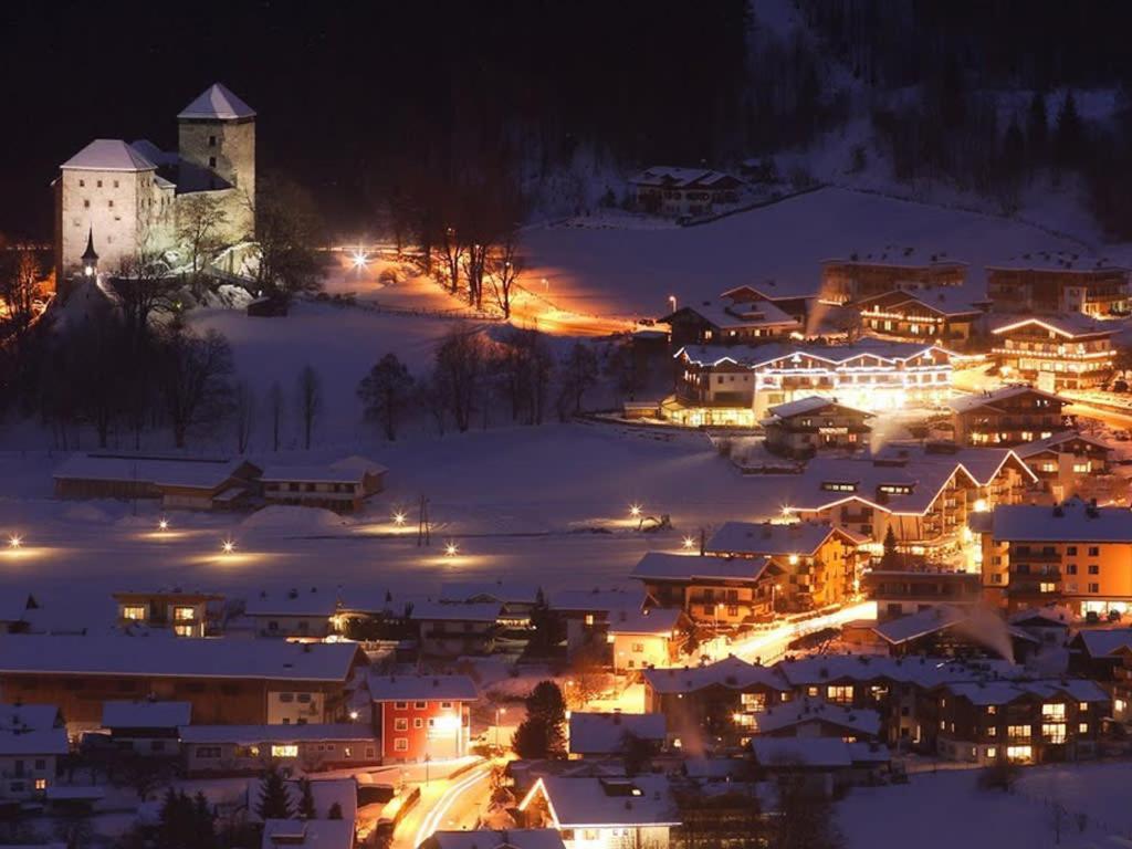 AlpinResort Kaprun 2 Exteriör bild
